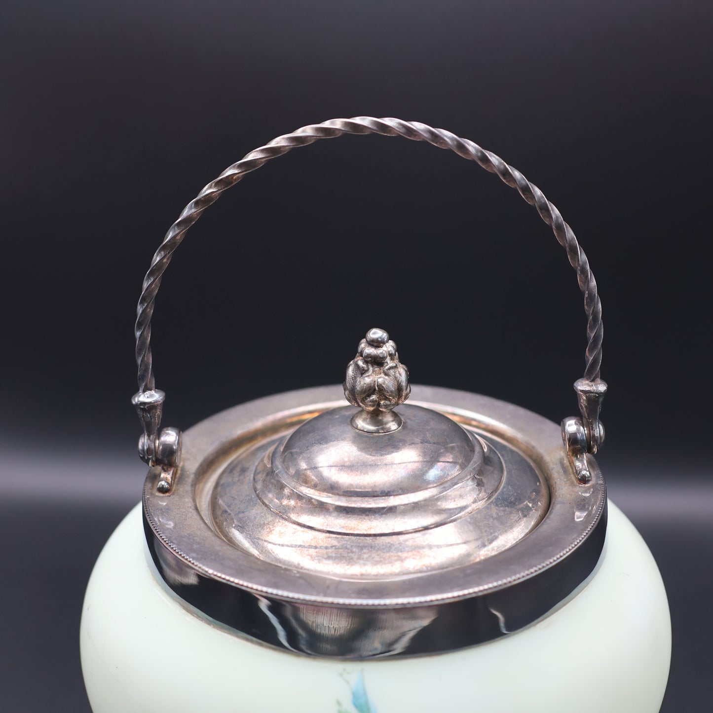 Biscuit Jar with Flowers and Berries