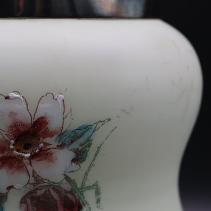 Biscuit Jar with Flowers and Berries