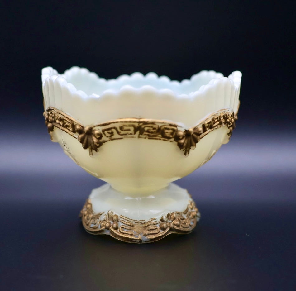 Northwood “Chrysanthemum Sprig” Custard Glass Bowl (1888)