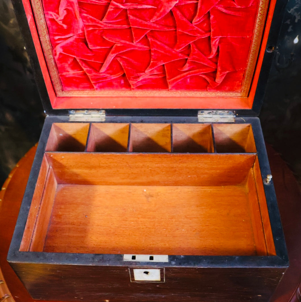 Antique Rosewood Traveling Dressing / Vanity Box with Accessories