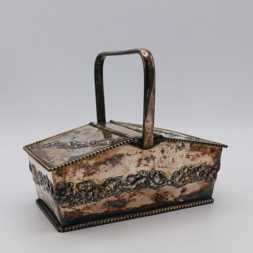 Antique Pairpoint Quadruple Plate Silverplate Basket Box with Handle c. 1900