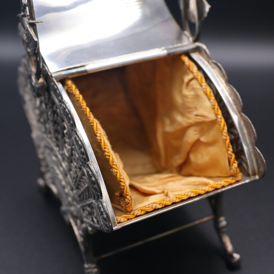 Antique Victorian Pairpoint Silverplate Fan Casket Quadruple Plate Box with Original Liner