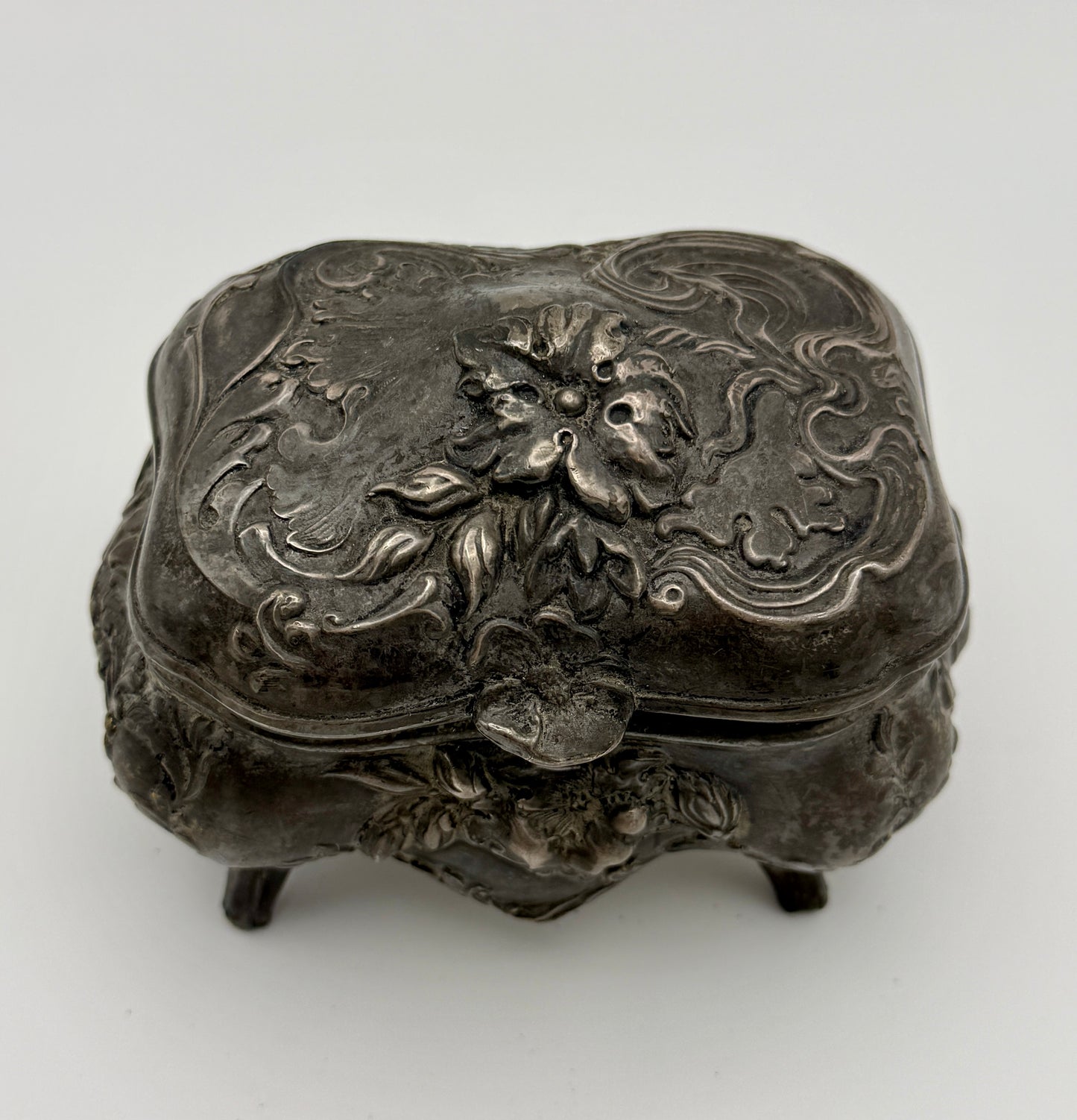 Antique Art Nouveau Jewelry Casket by B&W No. 141