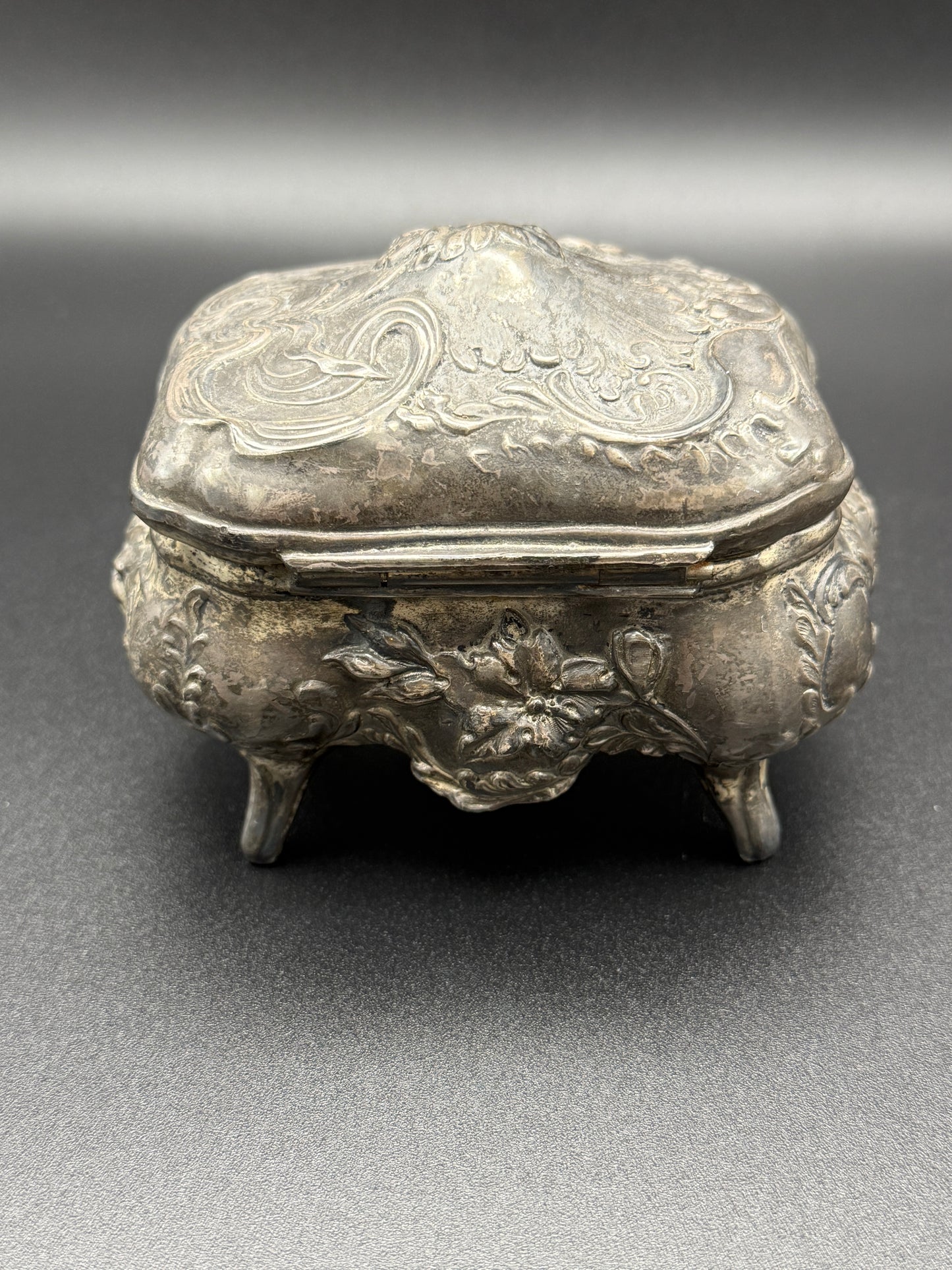 Antique Art Nouveau Jewelry Casket by B&W No. 141