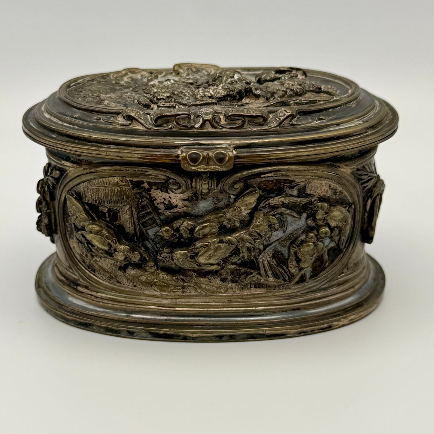French Belle Époque Oudry Éditeur Wildlife Trinket Box c. 1880–1900